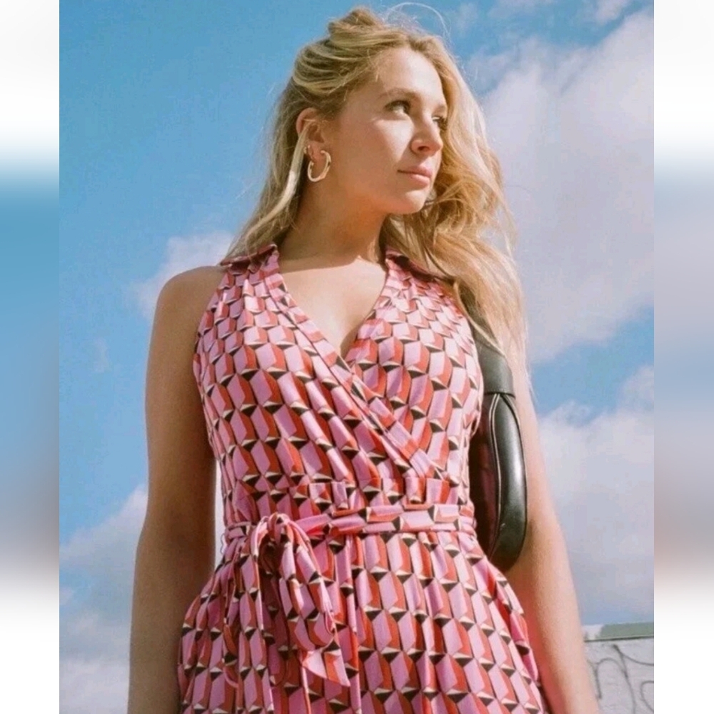Diane Von‎ Furstenberg Target Collared Sleeveless Pink Geo Jumpsuit Size Medium - Picture 2 of 9